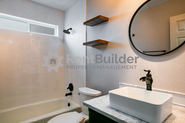 Building Photo - CALL US TODAY AT (505) 808-6467 TO SCHEDULE A VIEWING AND MAKE THIS YOUR NEW HOME!!