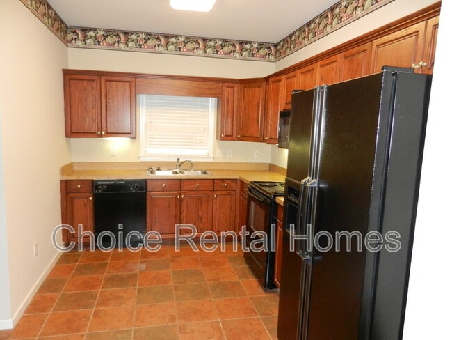 Building Photo - 4537 Guilford Cir