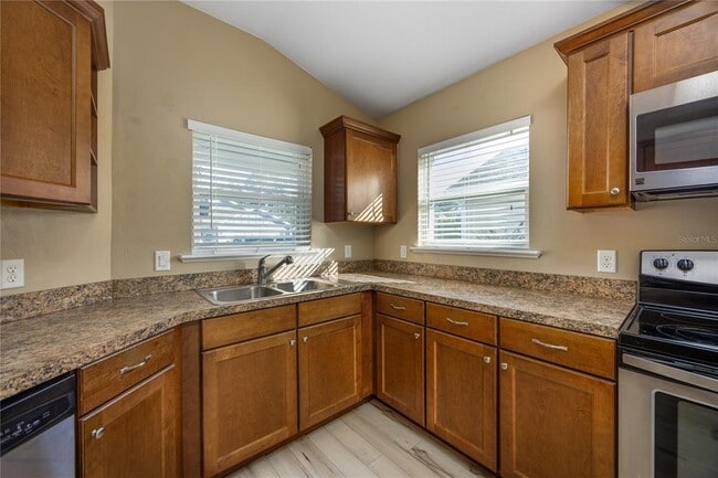 Building Photo - 470 SW 251st St