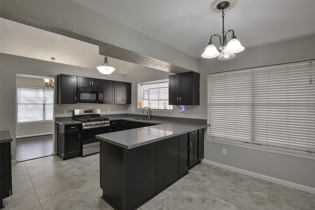 Building Photo - 3318 Golden Willow Dr