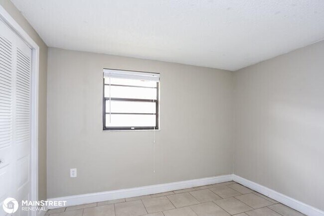 Building Photo - 9421 Ledgestone Ln