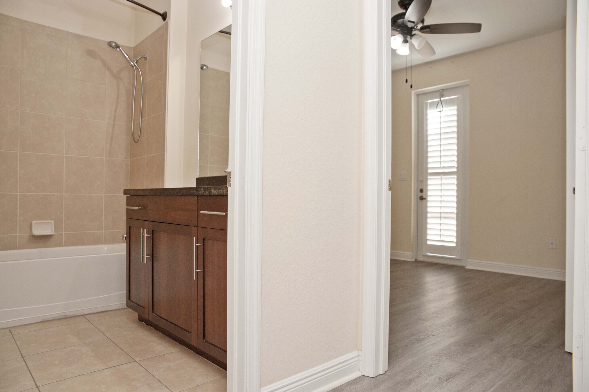 Building Photo - 14620 SW 15th St