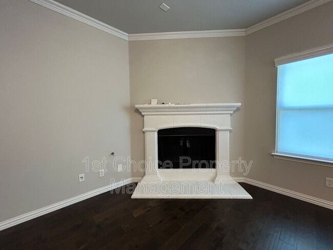 Building Photo - 7205 Tesoro Trl