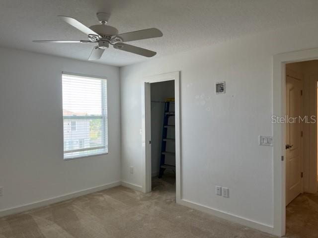 Building Photo - 6325 Flat Lemon Dr