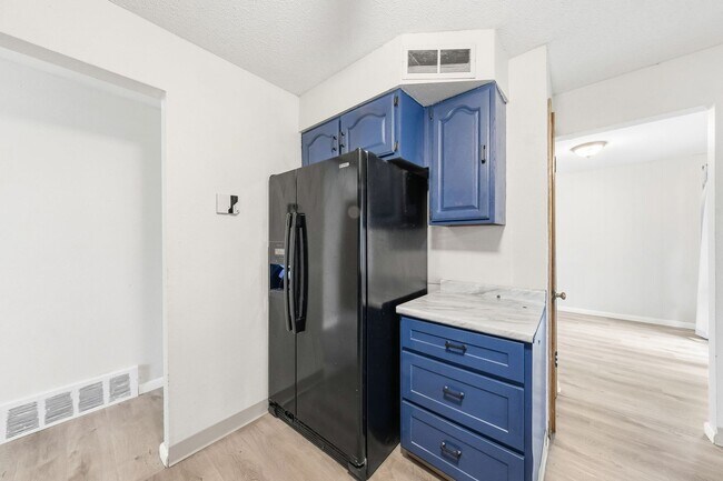 Building Photo - 3034 Forge Dr