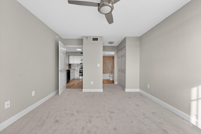 Building Photo - 167 Yacht Club Way