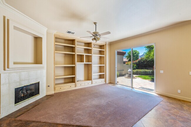 Building Photo - 74912 Saguaro Ln