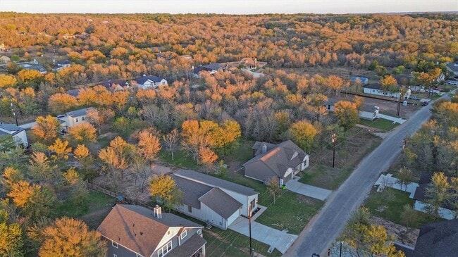 Building Photo - 346 Nene Ln