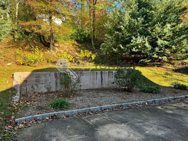 Building Photo - 3721 Connelly Ln