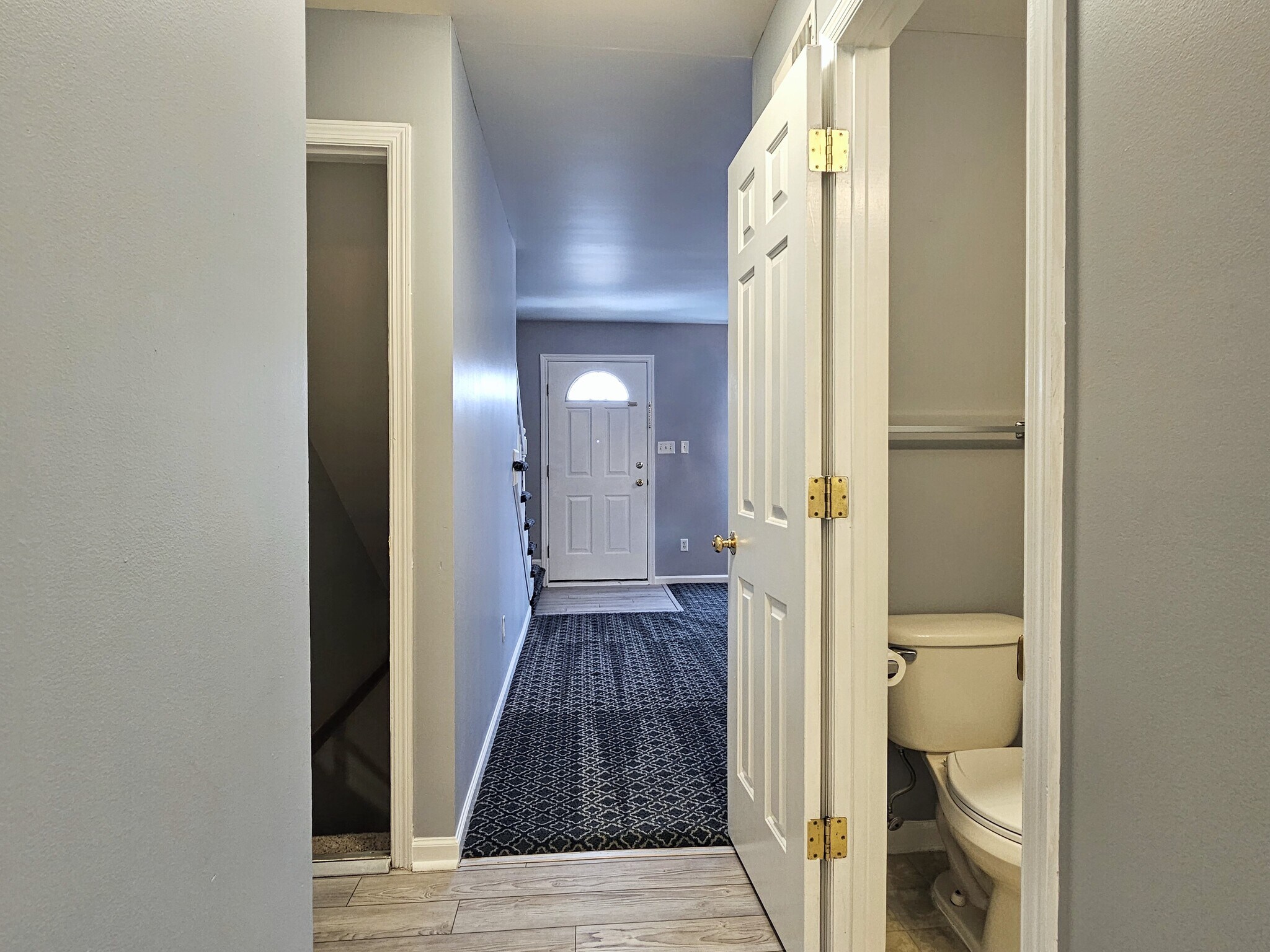 Building Photo - 160 Riders Way