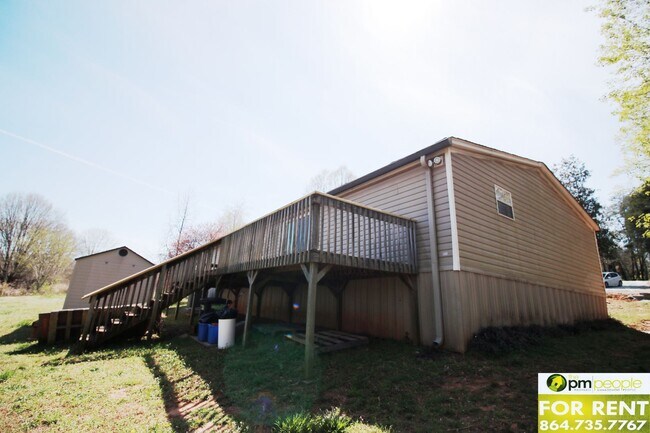 Building Photo - 3/2 Easley Home in Great Location! Easy access to 123, 153, and 85!