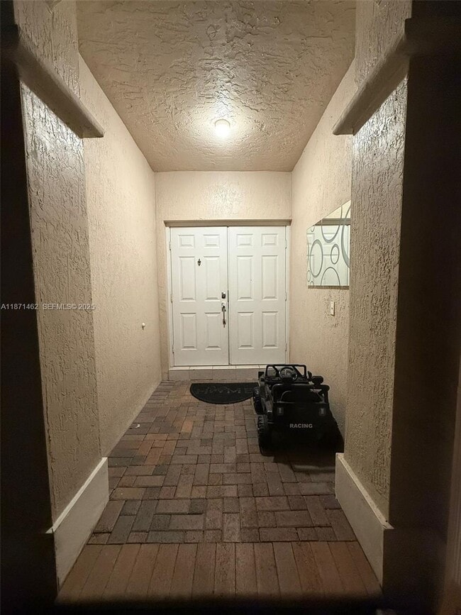 Building Photo - 11186 NW 73rd Terrace