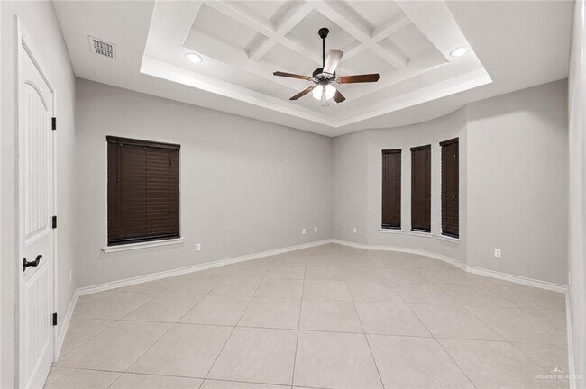 Building Photo - 1807 S Villa Real Dr
