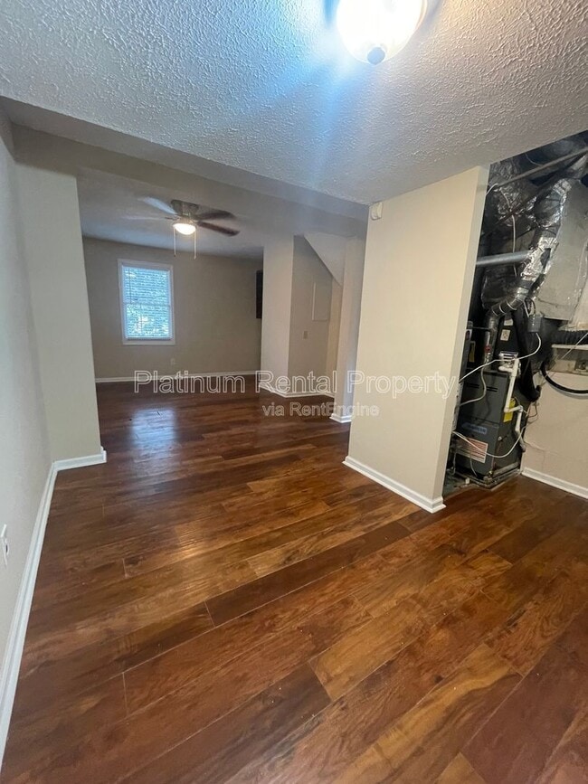 Building Photo - 377 Arbour Way