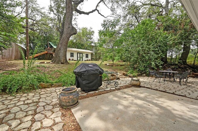 Building Photo - 509 Lightsey Rd