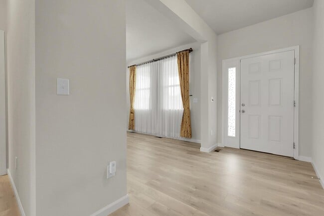 Building Photo - 23895 E Rocky Top Pl