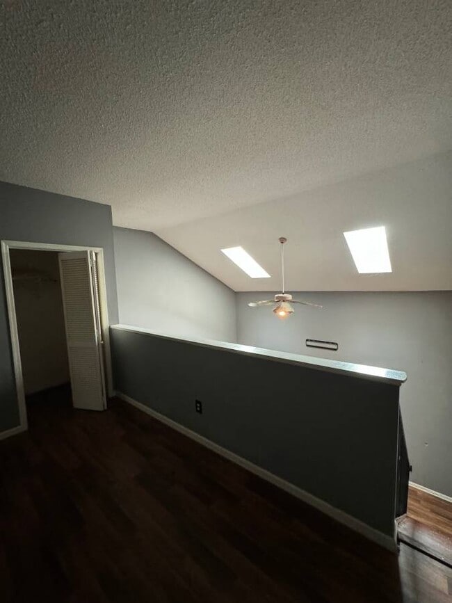 Building Photo - 209 Double Eagle Dr
