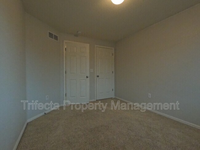 Building Photo - 7420 Matheson Dr