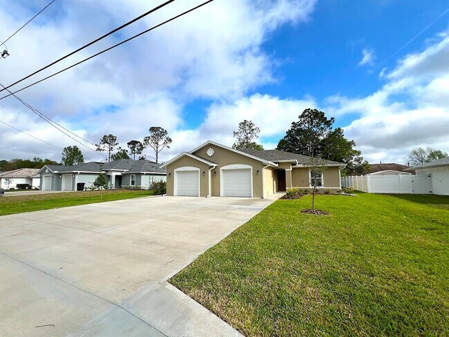 Building Photo - 111 Rolling Sands Dr