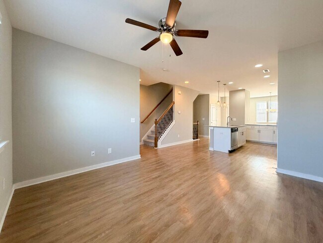 Building Photo - 6623 Perry Creek Rd