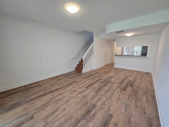 Building Photo - 78 Simonton Cir