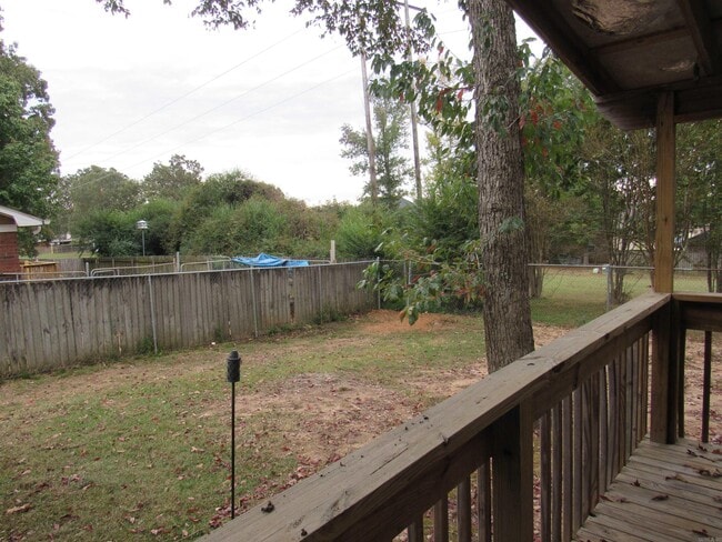 Building Photo - 303 Merganzer Dr