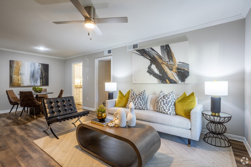 Primary Photo - The Fountains Apartments