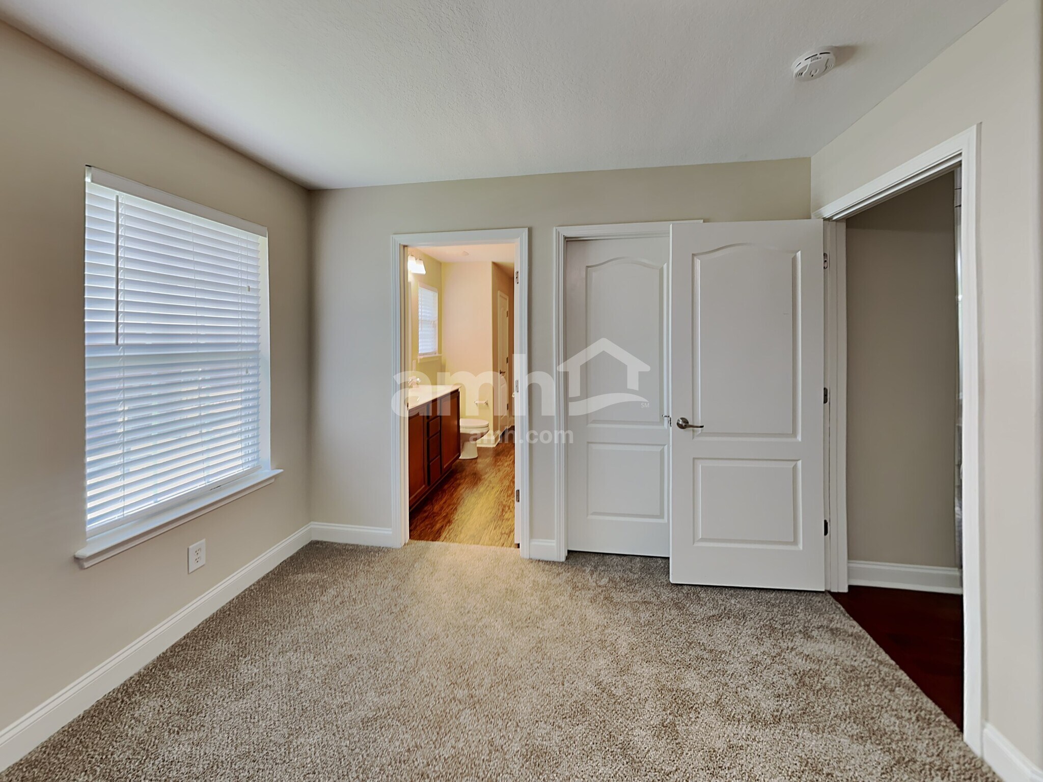 Building Photo - 1762 Woods Ln