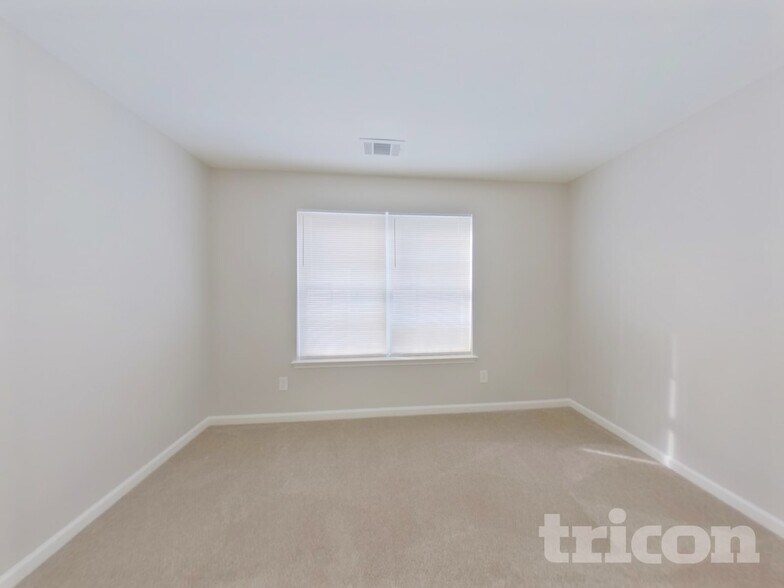 Building Photo - 5113 Livermore Ln