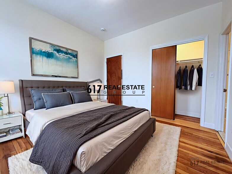 Building Photo - 64 Brighton Ave