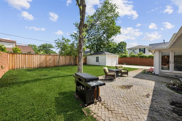 Building Photo - 6505 Woodland Dr