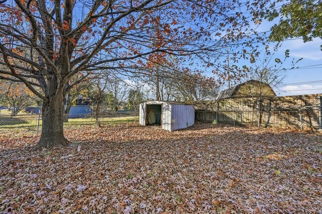 Building Photo - Charming 3-bedroom, 2-bathroom home in Glenn Heights, TX