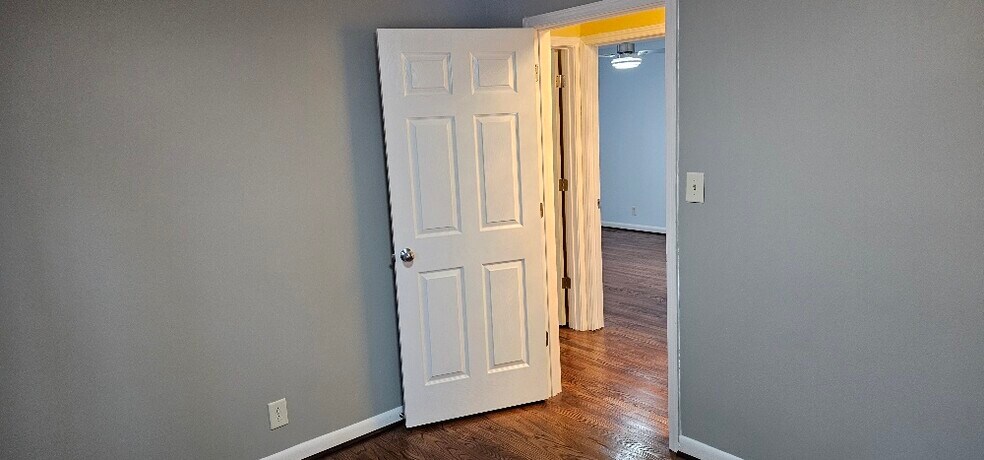 Bedroom - 2701 Patrick Rd
