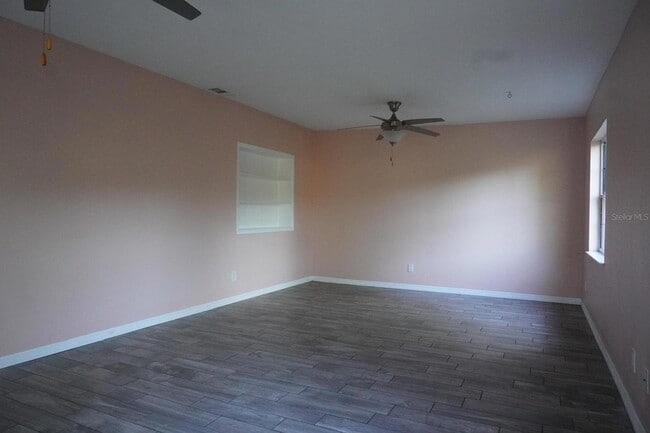 Building Photo - 668 Georgia Ave