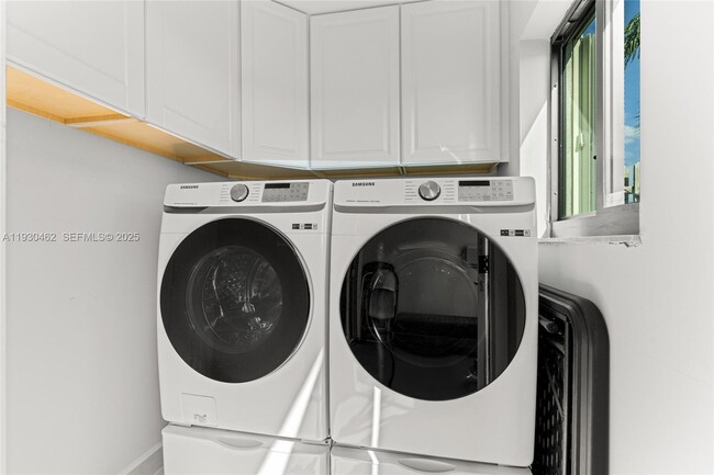 Building Photo - 13408 SW 62nd St