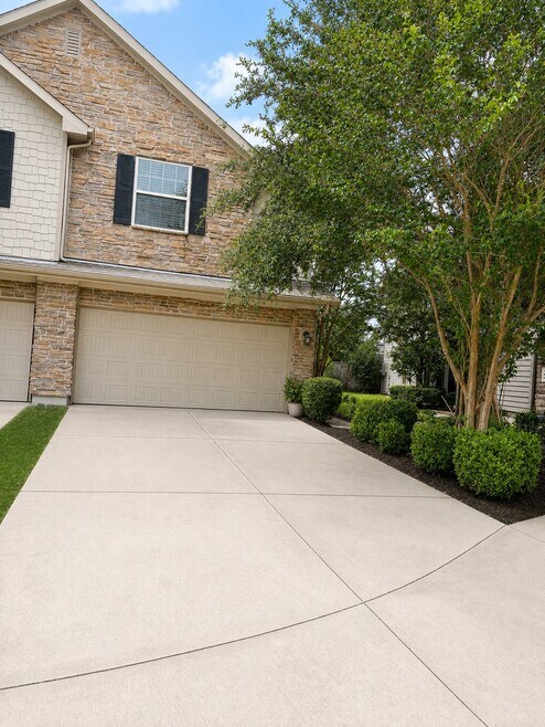 Building Photo - 6414 Haywards Crossing S Cir