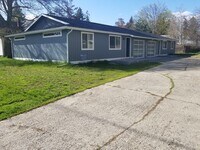 Building Photo - 509/511 Montana