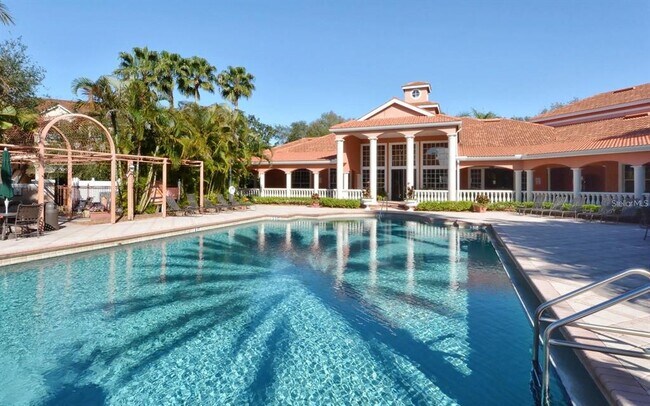 Building Photo - 4140 Central Sarasota Pkwy