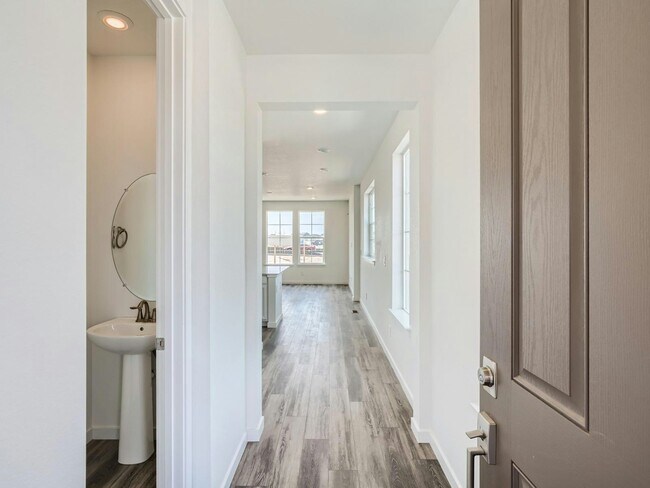 Building Photo - 8997 Borrowdale Ln