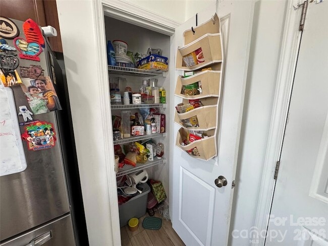 Building Photo - 1266 Nesters Store Pl SW