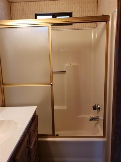 Building Photo - Kings Row #25  Washington 1 Bed 1 Bath  55...