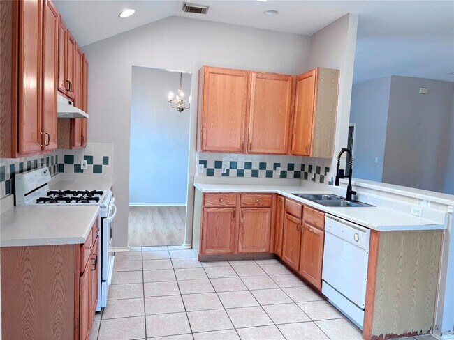 Building Photo - 14901 Sand Dollar Ct