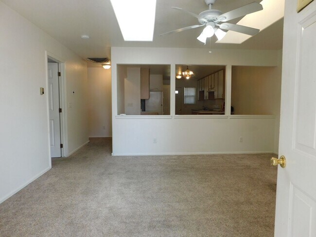 Building Photo - 456 Stepping Stone Ct