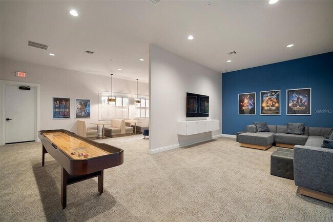 Building Photo - 6396 Roadstead Ct