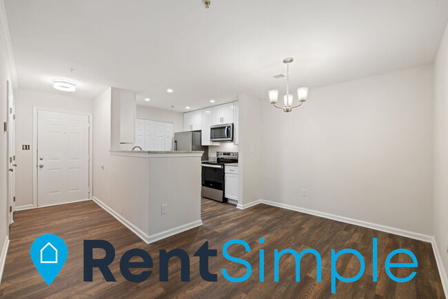 Building Photo - 8075 Lacy Dr