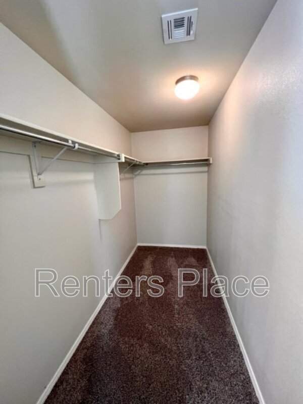 Building Photo - 25002 E 93rd Pl S