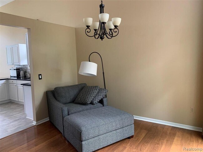 Building Photo - 3141 Bridlewood Dr