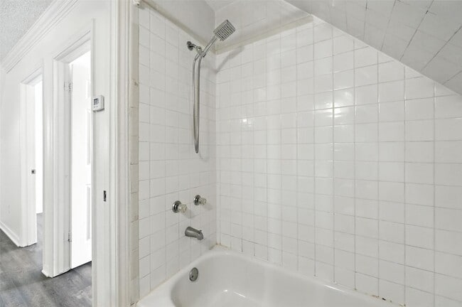Building Photo - 508 E Sanford St