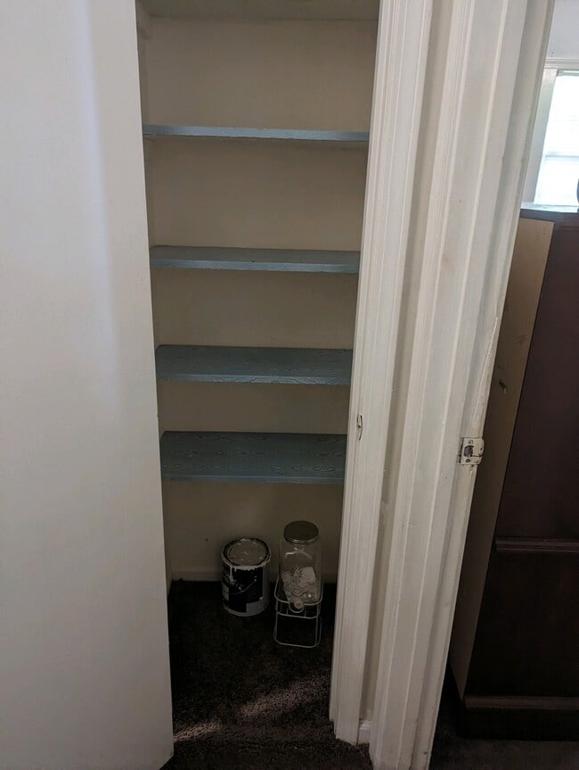 Building Photo - 1 Burgess Ct.