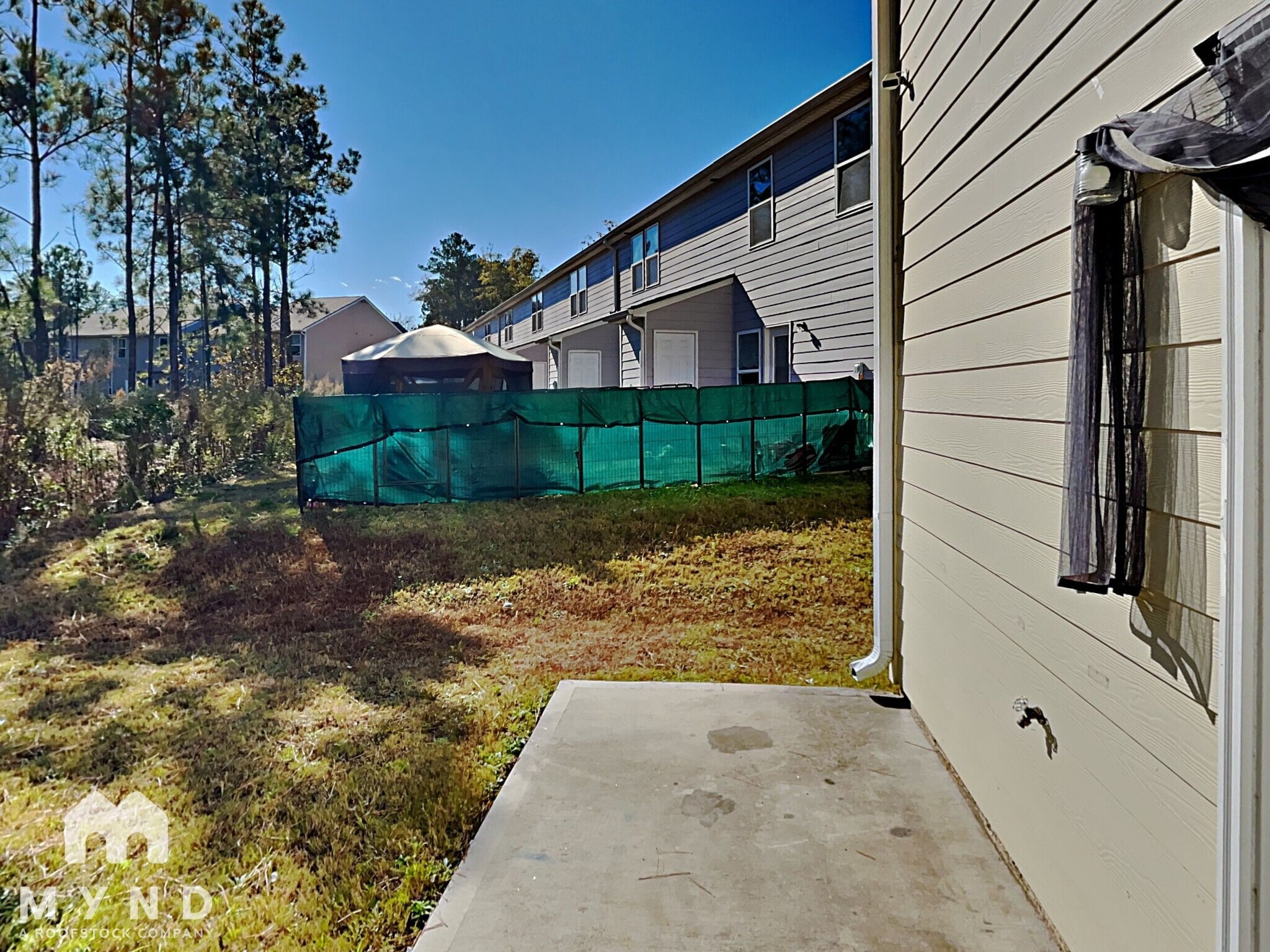 Building Photo - 2547 Piering Dr
